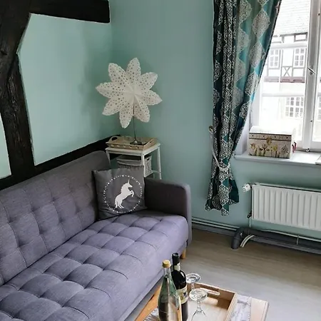 Adelshof Apartment *